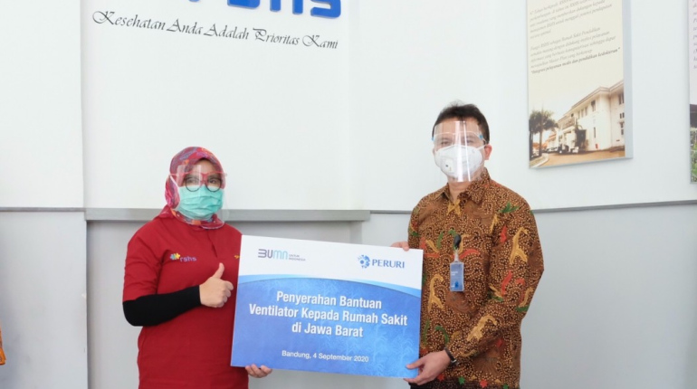 Peruri Serahkan Bantuan 11 Unit Ventilator Untuk Rumah Sakit di Jawa Barat
